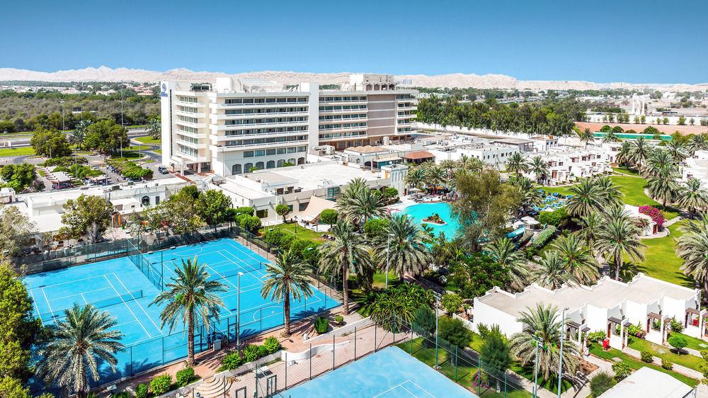 Al Ain Rotana Hotel Exterior photo Aerial view of the resort