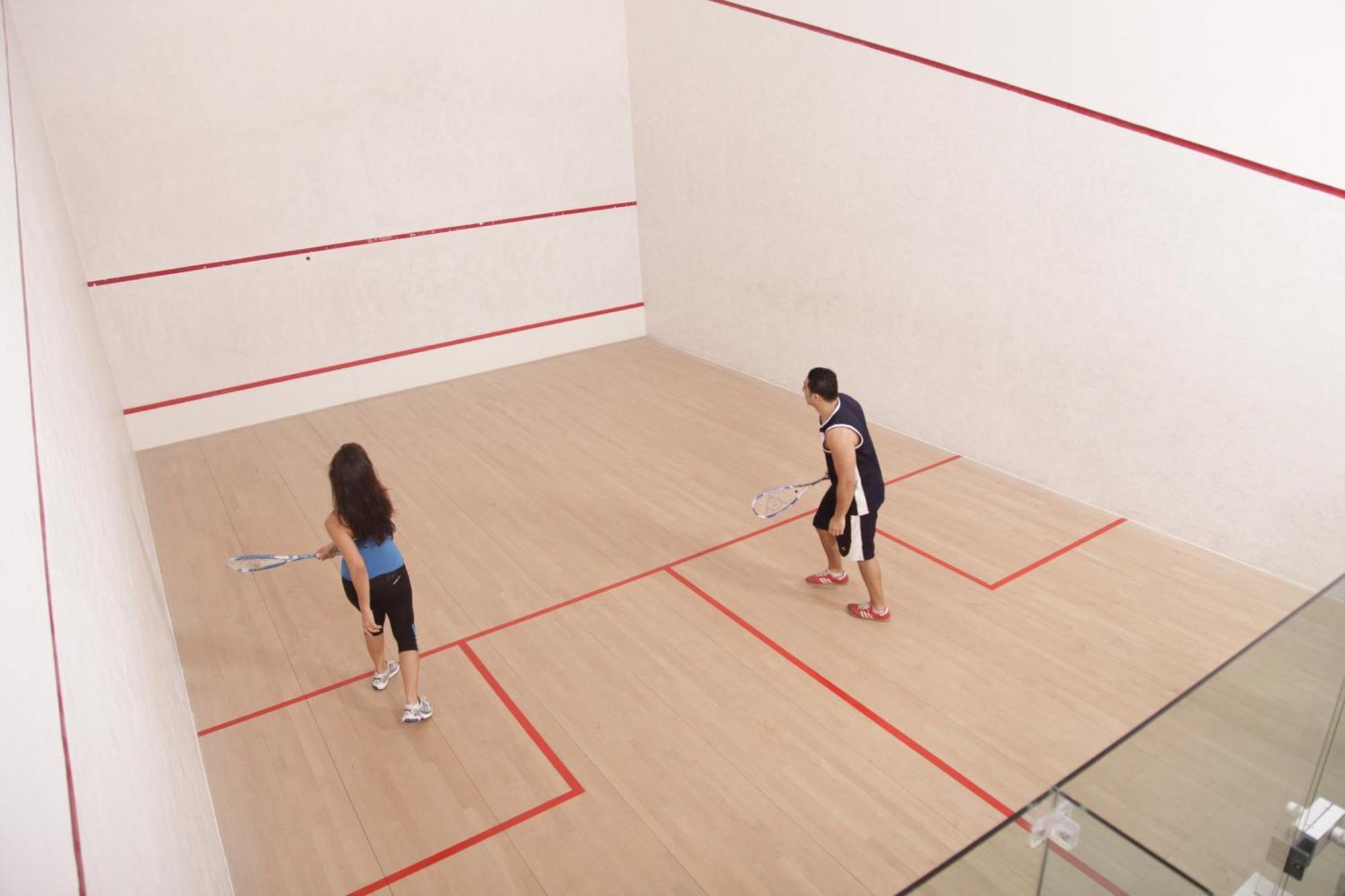 Al Ain Rotana Hotel Facilities photo Squash court